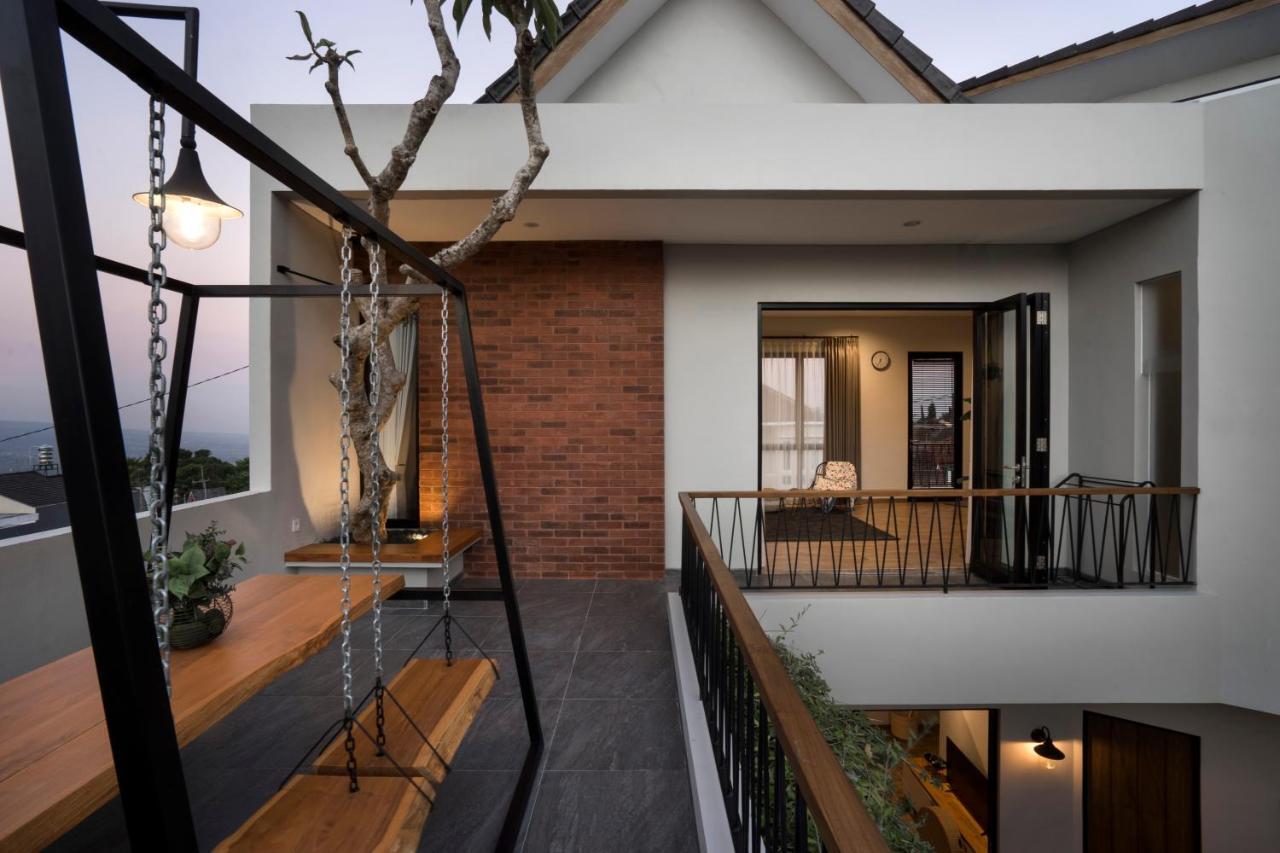 Gaia Lodge The Kusuma Hill Batu - Malang מראה חיצוני תמונה